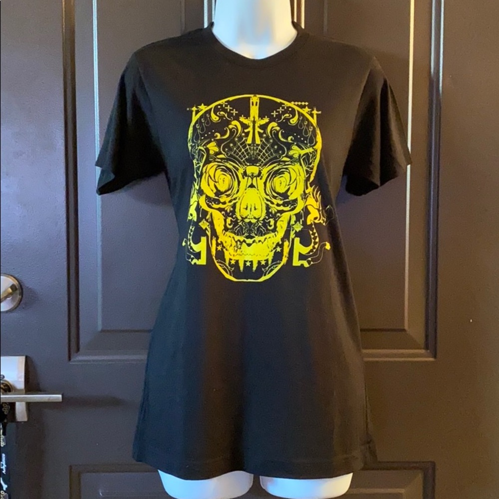 💀TEE 💀 - Picture 2 of 7